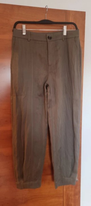 Pantalón Zara verde XS tobillero