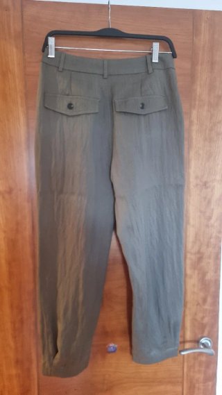 Pantalón Zara verde XS tobillero
