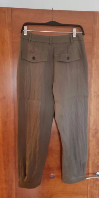 Pantalón Zara verde XS tobillero