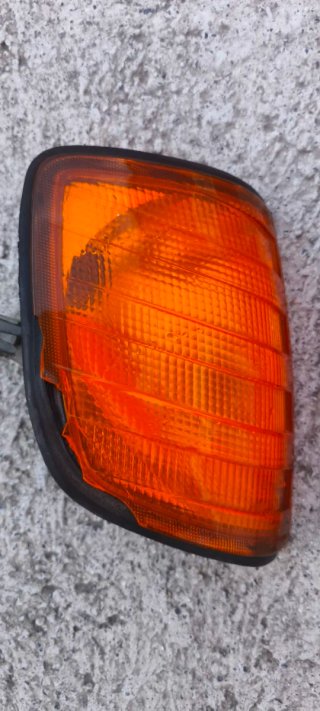 Intermitentes Delanteros Mercedes MB 100 hella