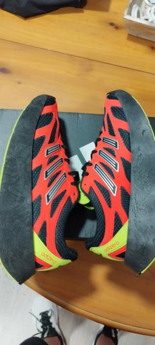 Zapatillas Adidas Adizero Aruku Running Nuevas.