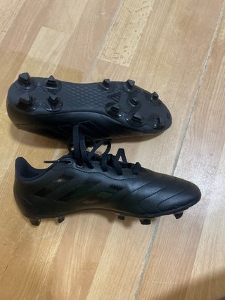 Botas de fútbol Adidas Negras