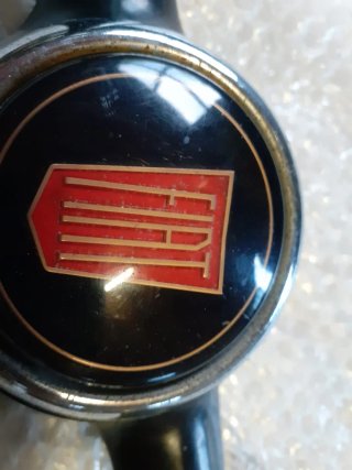 Volante Fiat 1100 d'epoca a 130 euro