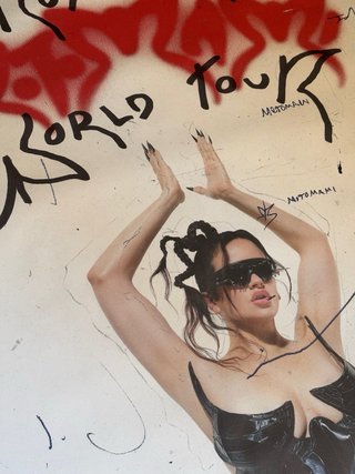 Cartel Rosalía Motomami World Tour 100x70