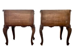 Coppia comodini Chippendale noce anni '50