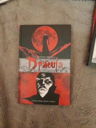 Comics  II. Precio de 10 y más