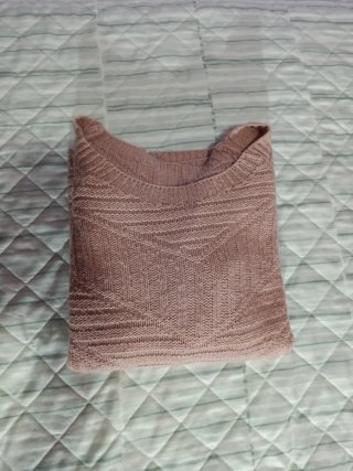 Jersey de punto amarillo, jersey rosa y uno blanco