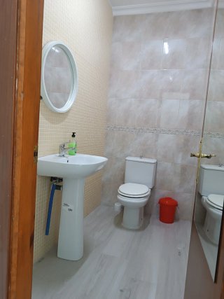 Local comercial 50m2 reformado a 2 min de la plaza