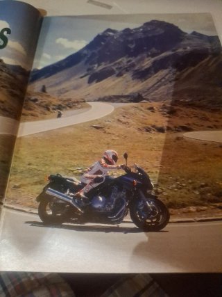 Revista Yamaha XJ 900 s diversión