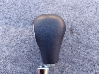 Pomo de cuero audi a4 2004