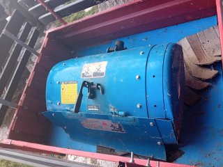 Motocultor BCS con remolque y fresadora