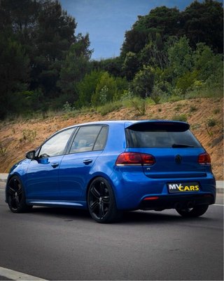 Volkswagen Golf R20 DSG