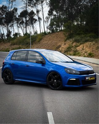 Volkswagen Golf R20 DSG