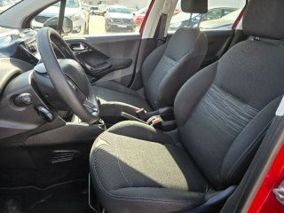 Peugeot 208 2016