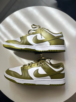 Nike Dunk Low Verde Oliva Blanco