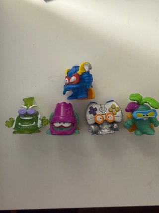 Superthings Lote 5 Figuras