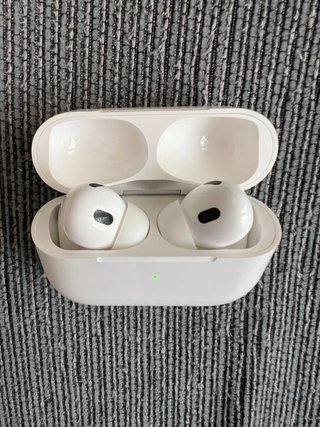 Auriculares inalámbricos tipo AirPods NUEVOS.