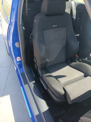 Volkswagen Golf 4 GTI AGU
