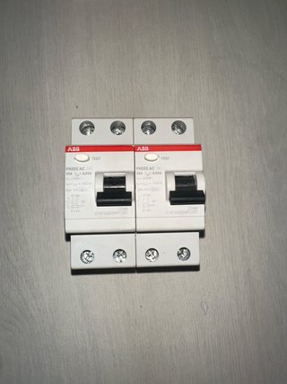2 Interruptores Diferenciales ABB FH202 AC