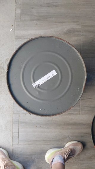 Cubo metálico gris con tapa 40 litros