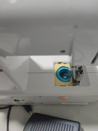 Máquina de coser infantil Buki France