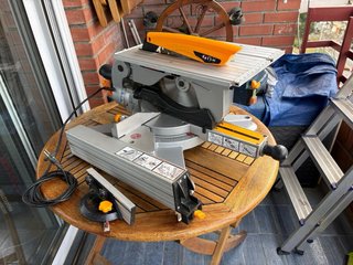 Sierra Ingletadora de Mesa RYOBI