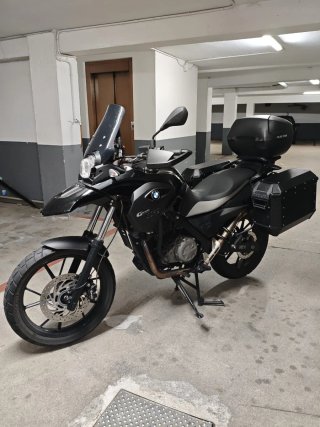 BMW GS 650 Adventure Negra