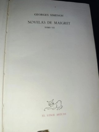 "Novelas de Maigret" escritos por Georges Simenon