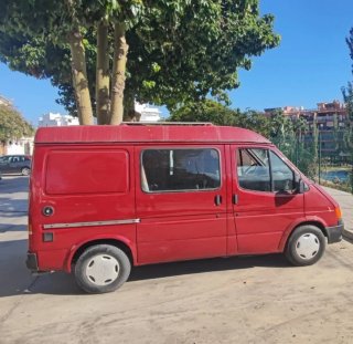 Ford Transit camperizada de fabrica