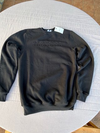 Sudadera Moncler Negra Logo Bordado