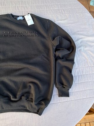 Sudadera Moncler Negra Logo Bordado