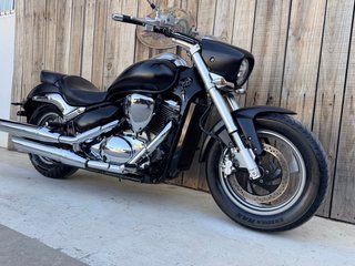 Suzuki Intruder M800 A2