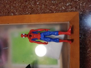 Lote de figuras de superhéroes y star Wars