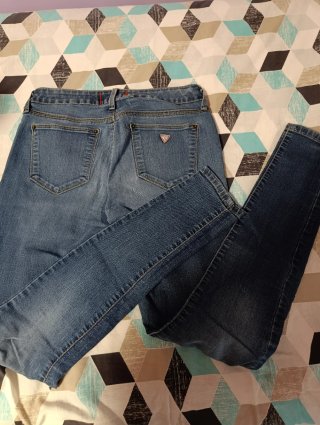 Pantalones vaqueros Guess