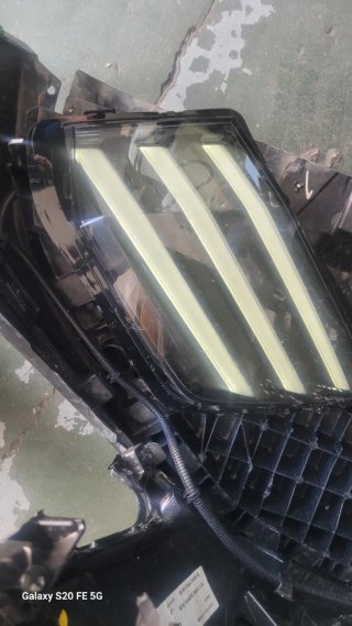 Luz Diurna Peugeot 208 Derecha