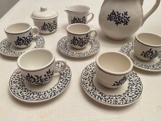 Juego de café de porcelana azul y blanco