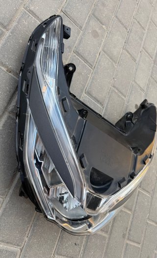 Faro Delantero Honda PCX