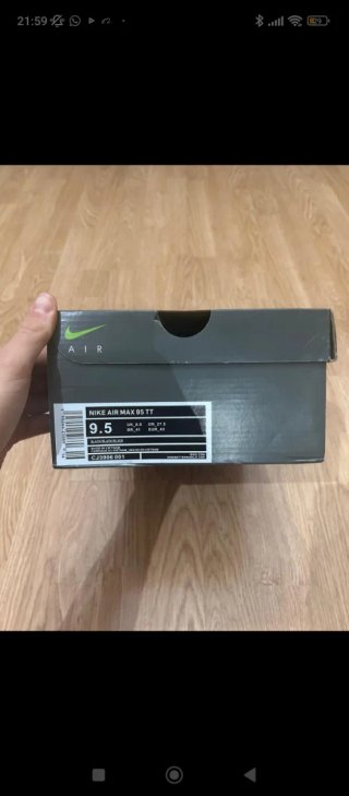 Nike Air Max 95 Negras con Caja