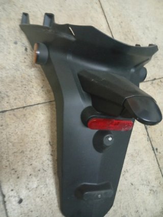 Portamatrículas Peugeot Tweet 125 (2019)