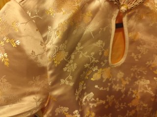Top oriental satinado
