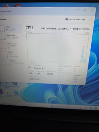 Ordenador portátil LEN i3 ONCEAVA GENERACIÓN, 8RAM