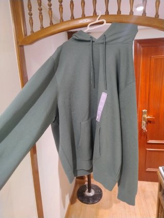 Sudadera verde talla XXXL con etiqueta