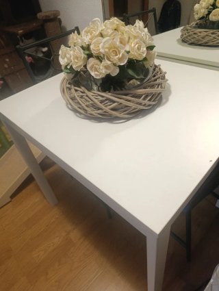 Mesa de comedor extensible blanca