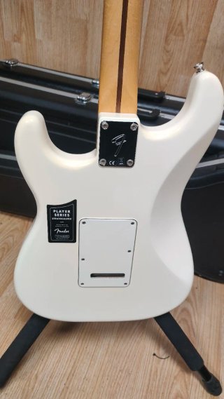 Fender Stratocaster Blanca