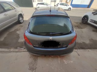 Peugeot 207 2006