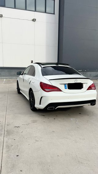 Mercedes-Benz CLA 220