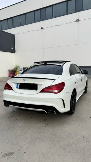 Mercedes-Benz CLA 220