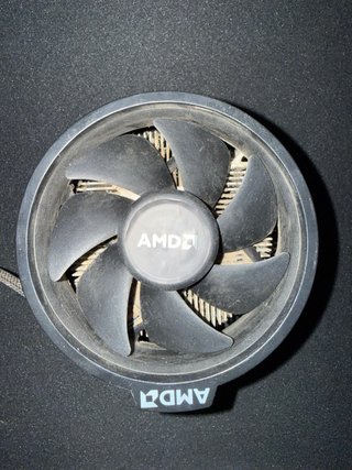 Procesador AMD Ryzen 5 2600X con ventilador