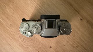 Fujifilm X-T5 Cuerpo + 4 Baterías