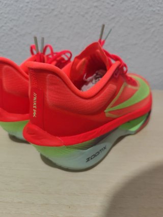 Nike Zoom Fly 6 Talla 39